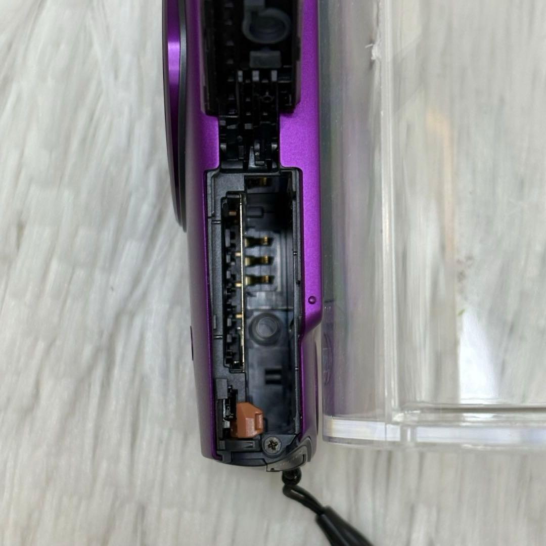 Canon カメラ　IXY 600F PC1676 充電器　箱　コンデジ　動作品