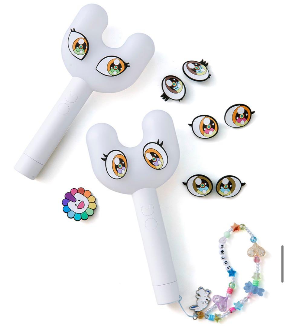 NewJeans ニュージーンズ ドットスティコン ダニエル