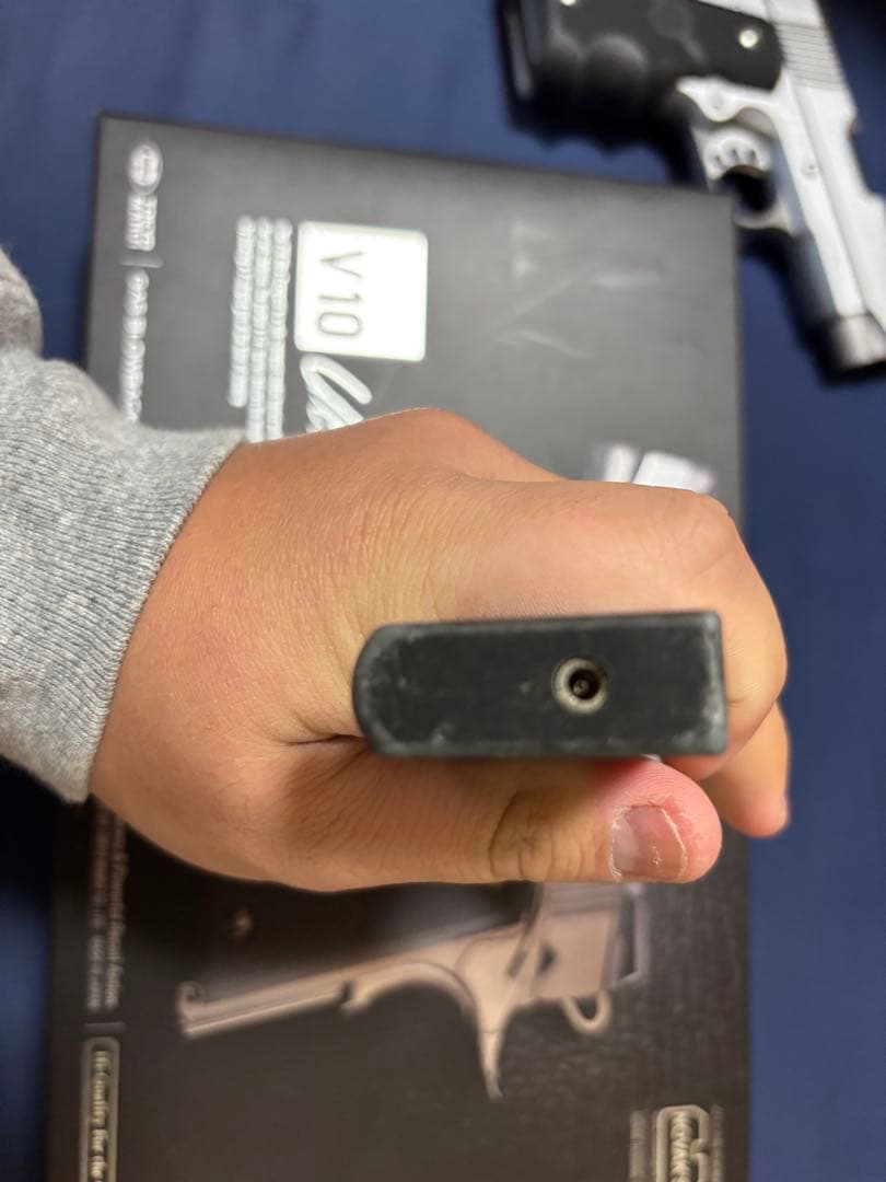 最終値下げ　東京マルイ V10 ウルトラコンパクト