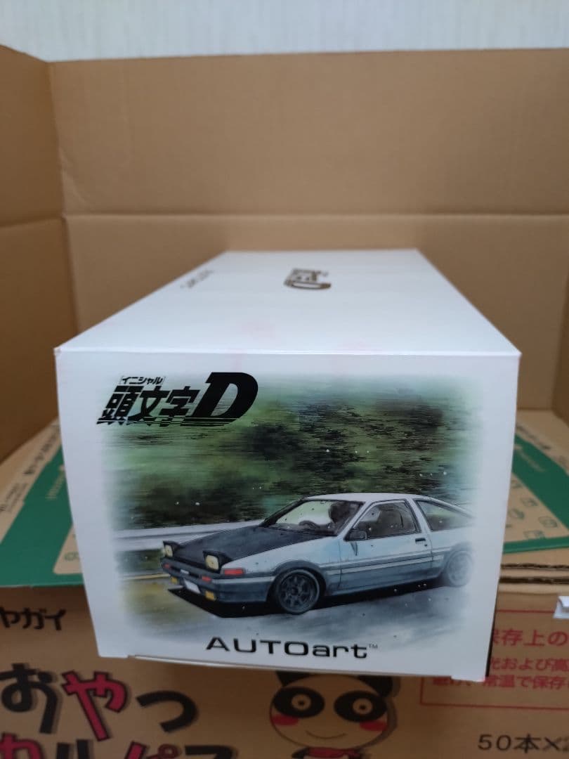 オートアート AE86トレノ 頭文字D カスタム品 1/18