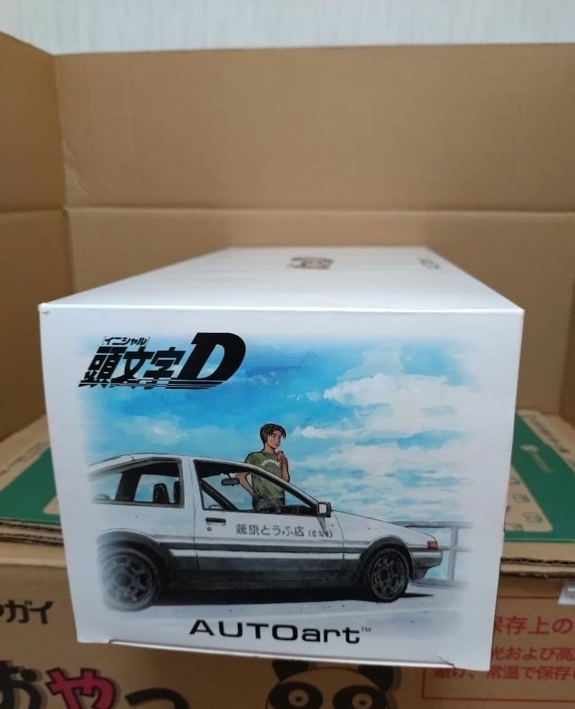オートアート AE86トレノ 頭文字D カスタム品 1/18