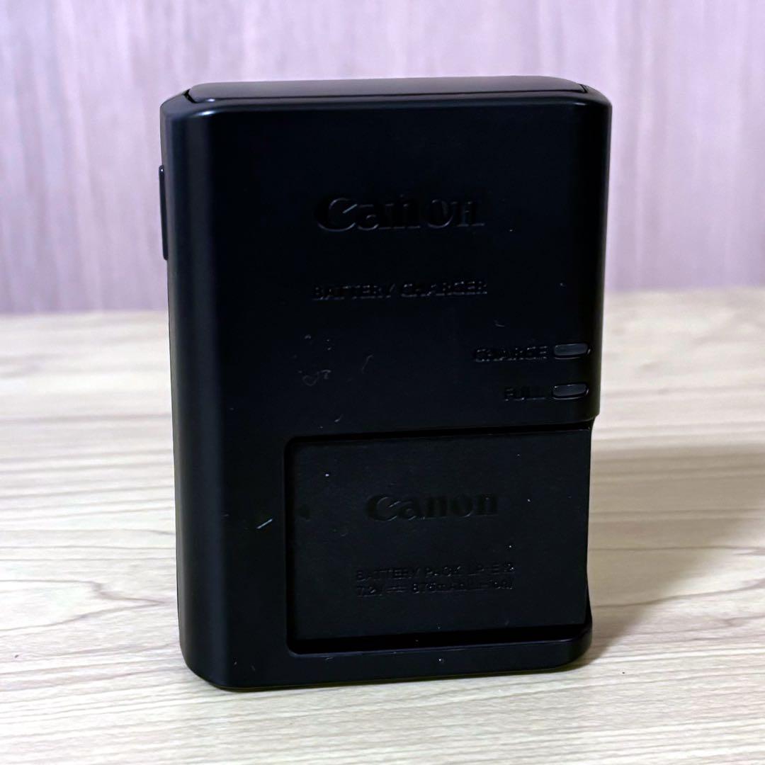 【美品】Canon EOS M200黒本体＋純正EFマウントアダプター箱取説有