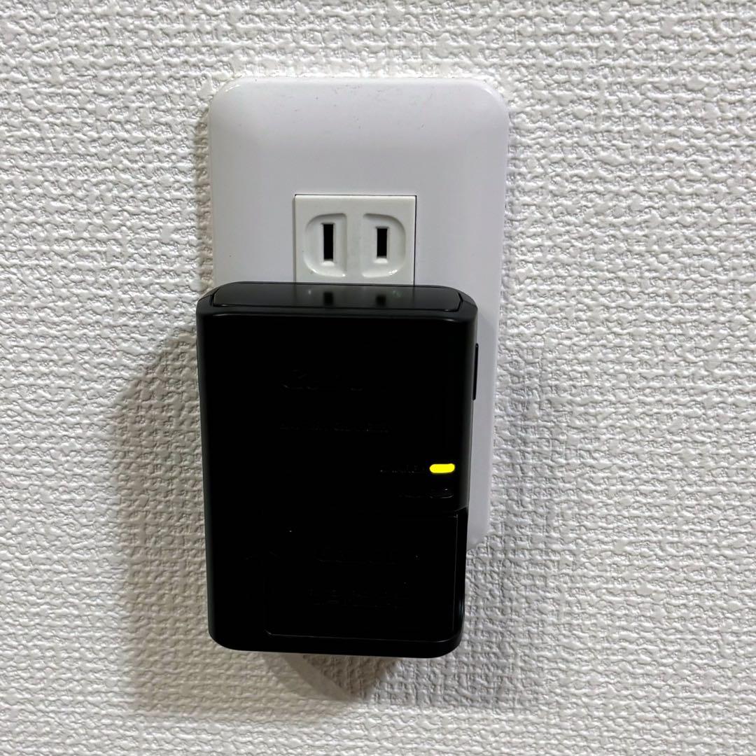 【美品】Canon EOS M200黒本体＋純正EFマウントアダプター箱取説有