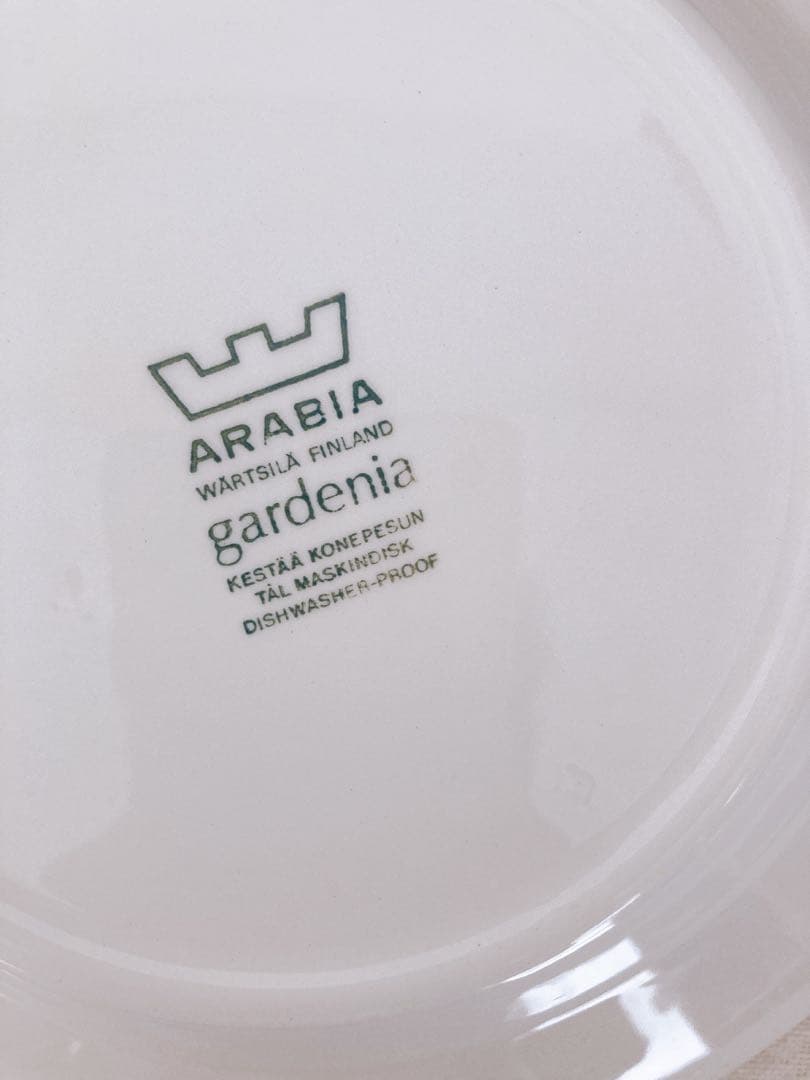 フィンランドヴィンテージ　ARABIA　gardenia スーププレート