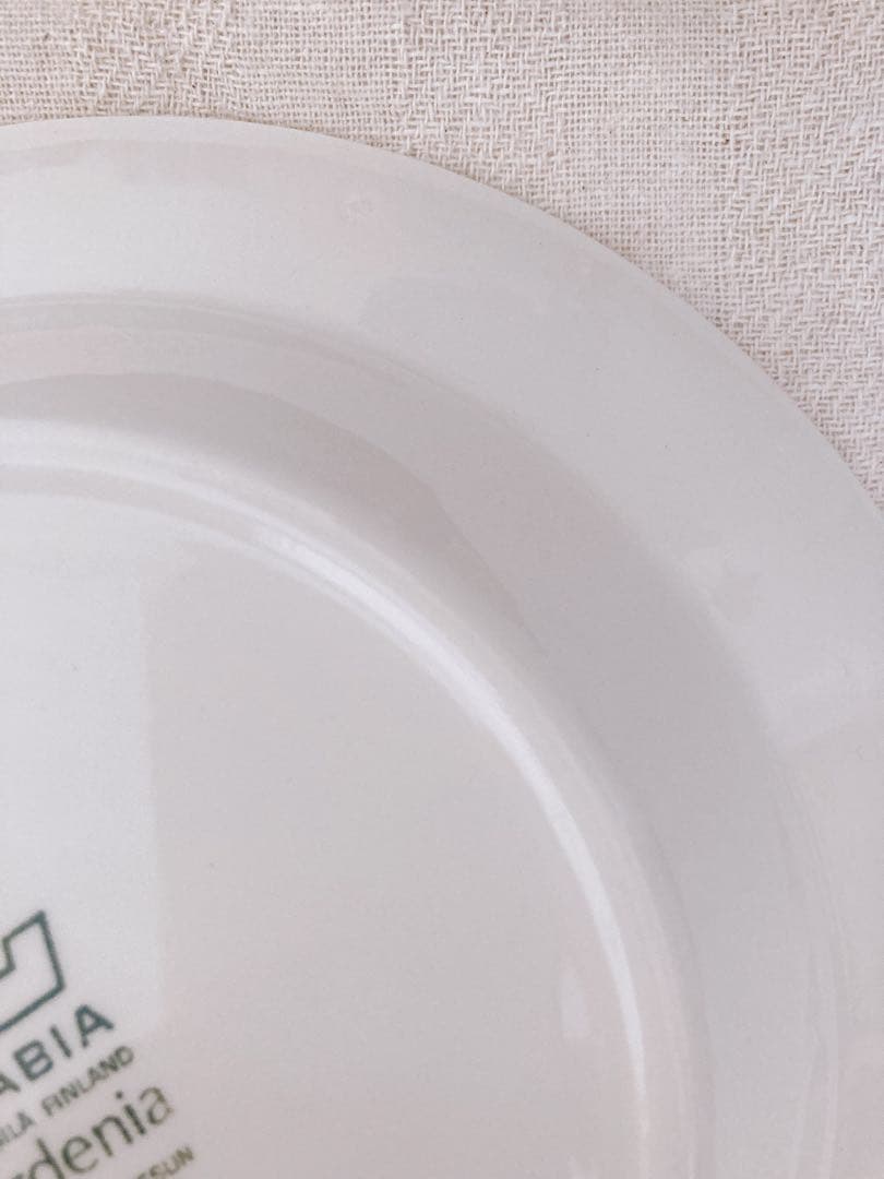 フィンランドヴィンテージ　ARABIA　gardenia スーププレート