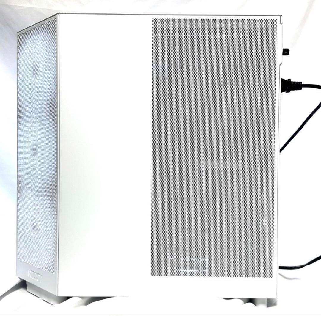 【新品】 ゲーミングPC RYZEN7 9700X RX9070XT 32GB
