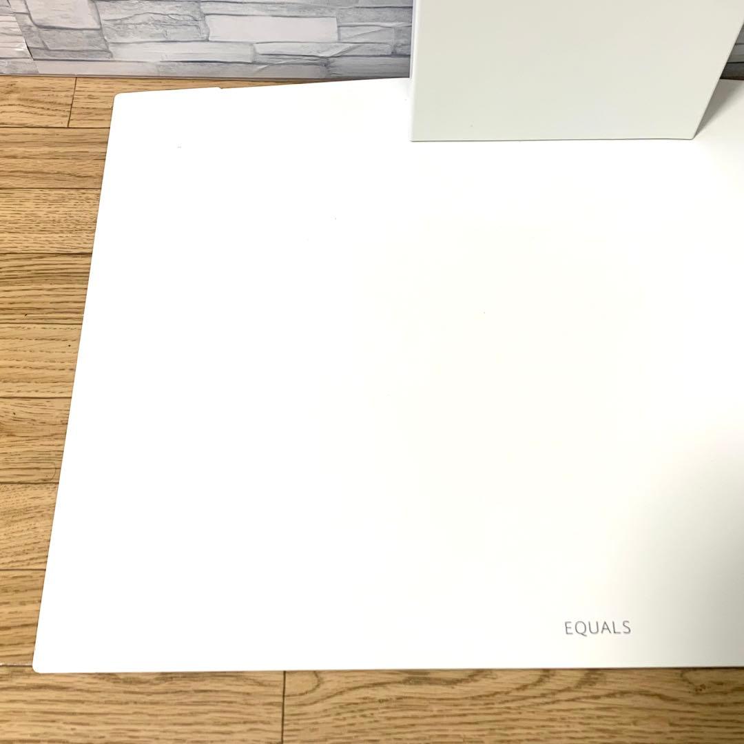 超美品 EQUALS WALL V3 LOW TYPE テレビスタンド ホワイト