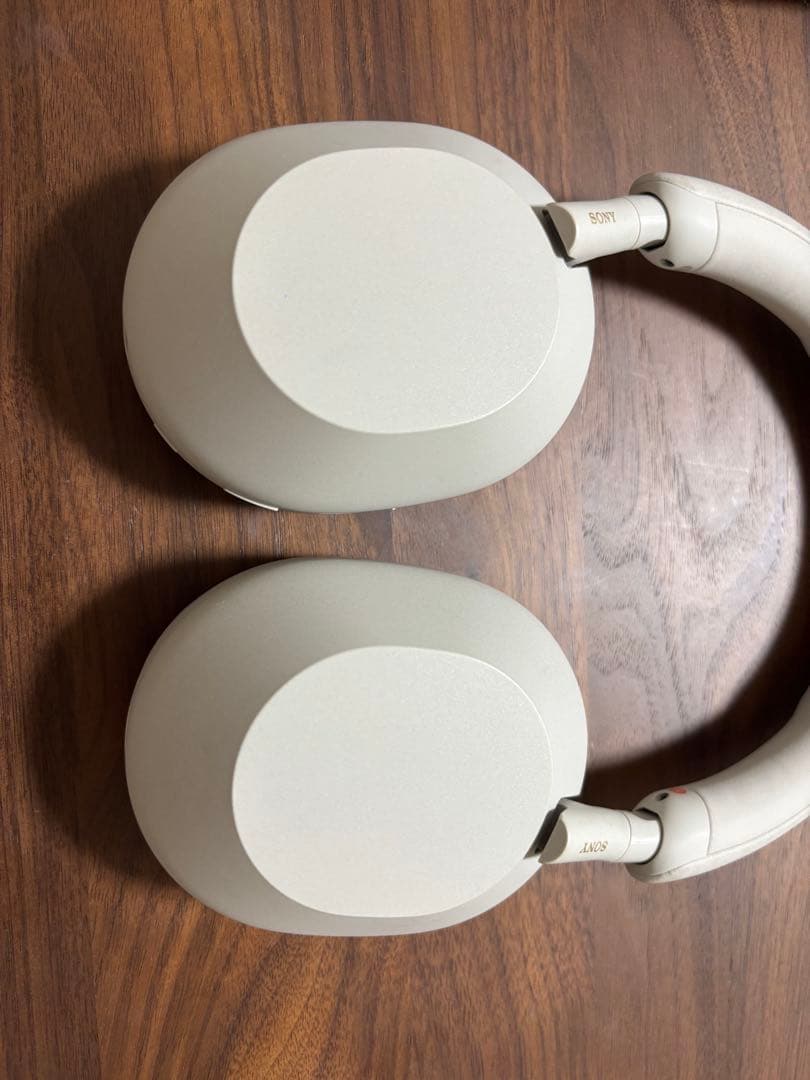SONY WH-1000XM5 シルバー