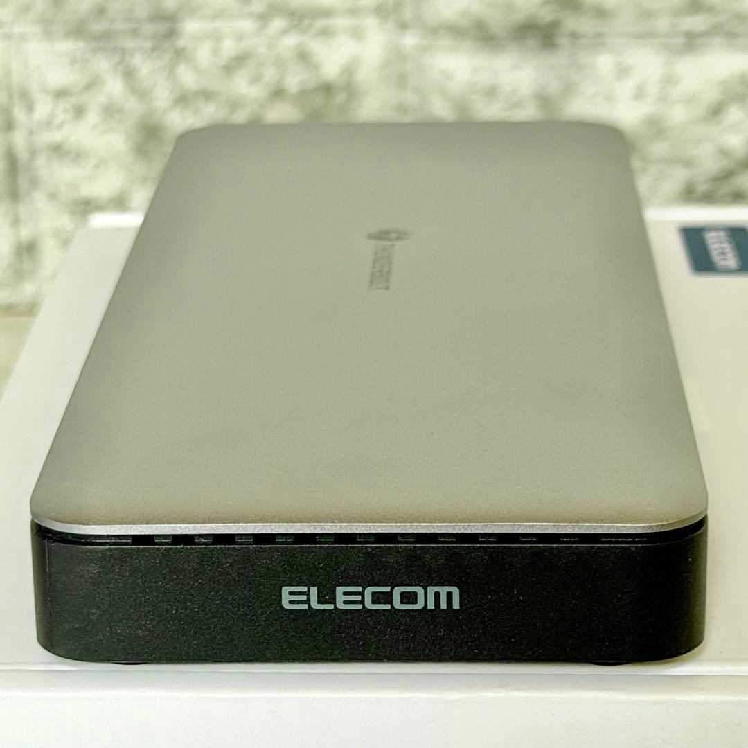 ELECOM DST-W13 Thunderbolt 4対応ドッキングシステム