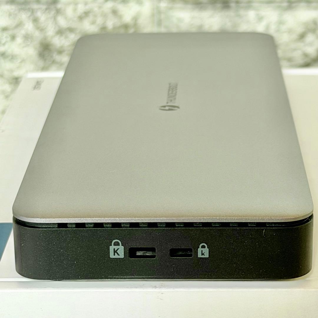 ELECOM DST-W13 Thunderbolt 4対応ドッキングシステム
