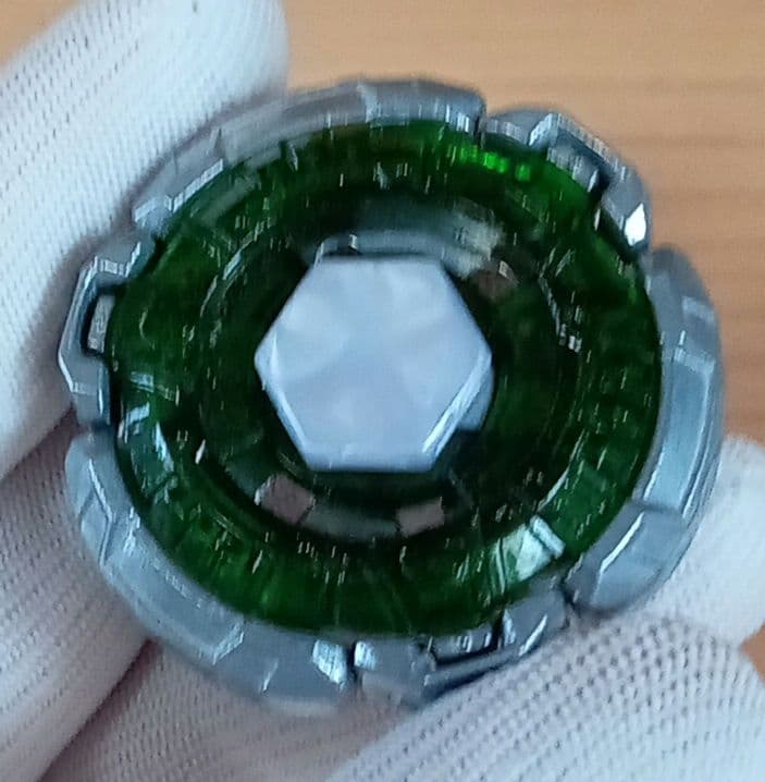 メタルファイトベイブレードBB-106スターター ファングレオーネ 130W2D