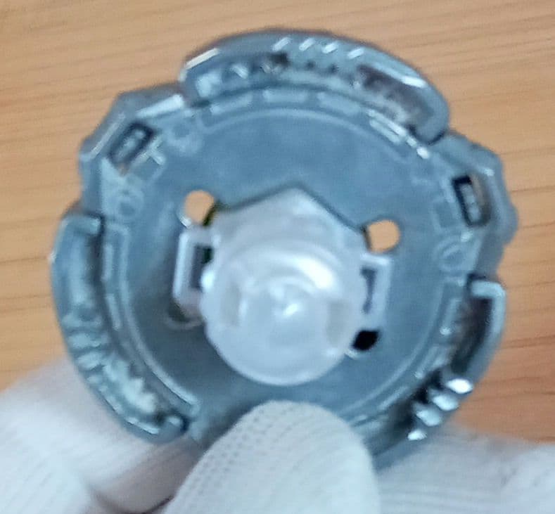 メタルファイトベイブレードBB-106スターター ファングレオーネ 130W2D