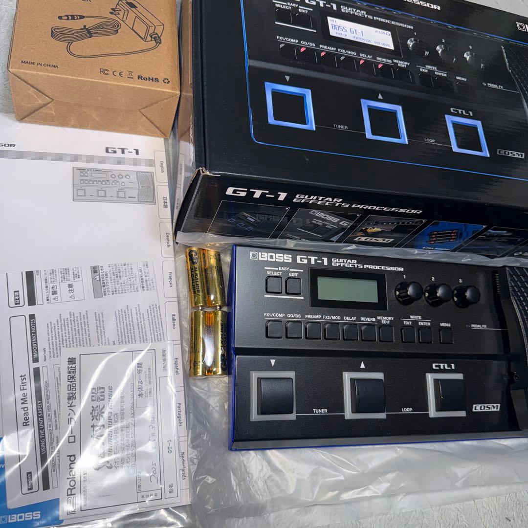 【まりー】BOSS GT-1 【おまけパワーアダプター・その他付属品付き】