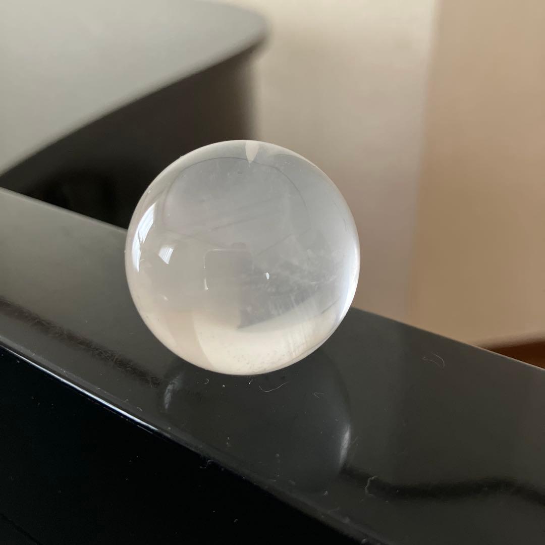 kdashさま専用フローライト　シェル　貝　水晶スフィア付き　天然石置物