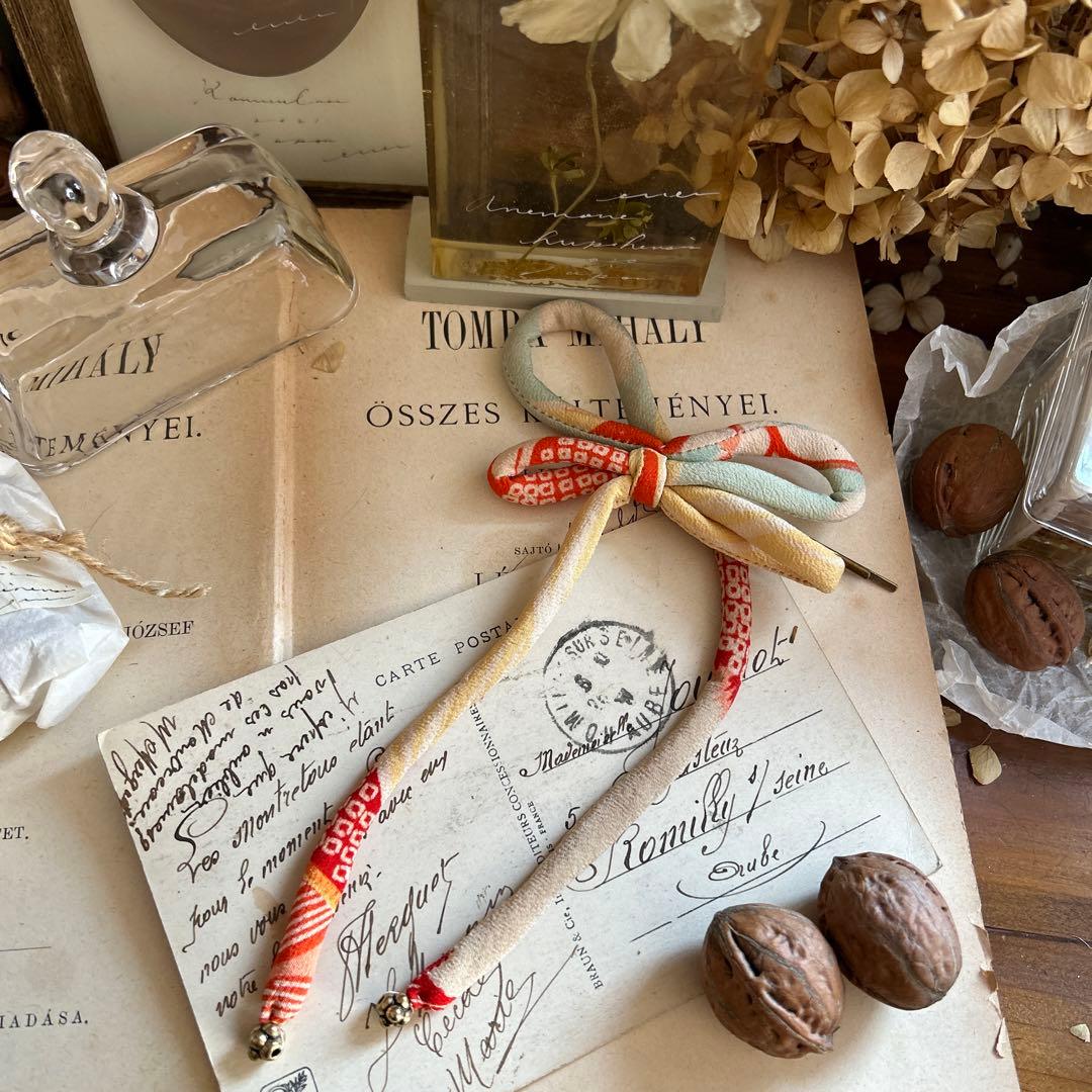 ビンテージ 和柄 ちりめん 髪飾り trifolium 帯留め