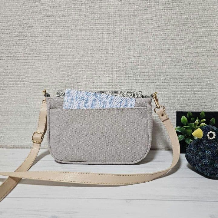 f.ニュールポシェット ショルダーバッグ ミナペルホネン フォレストタイル