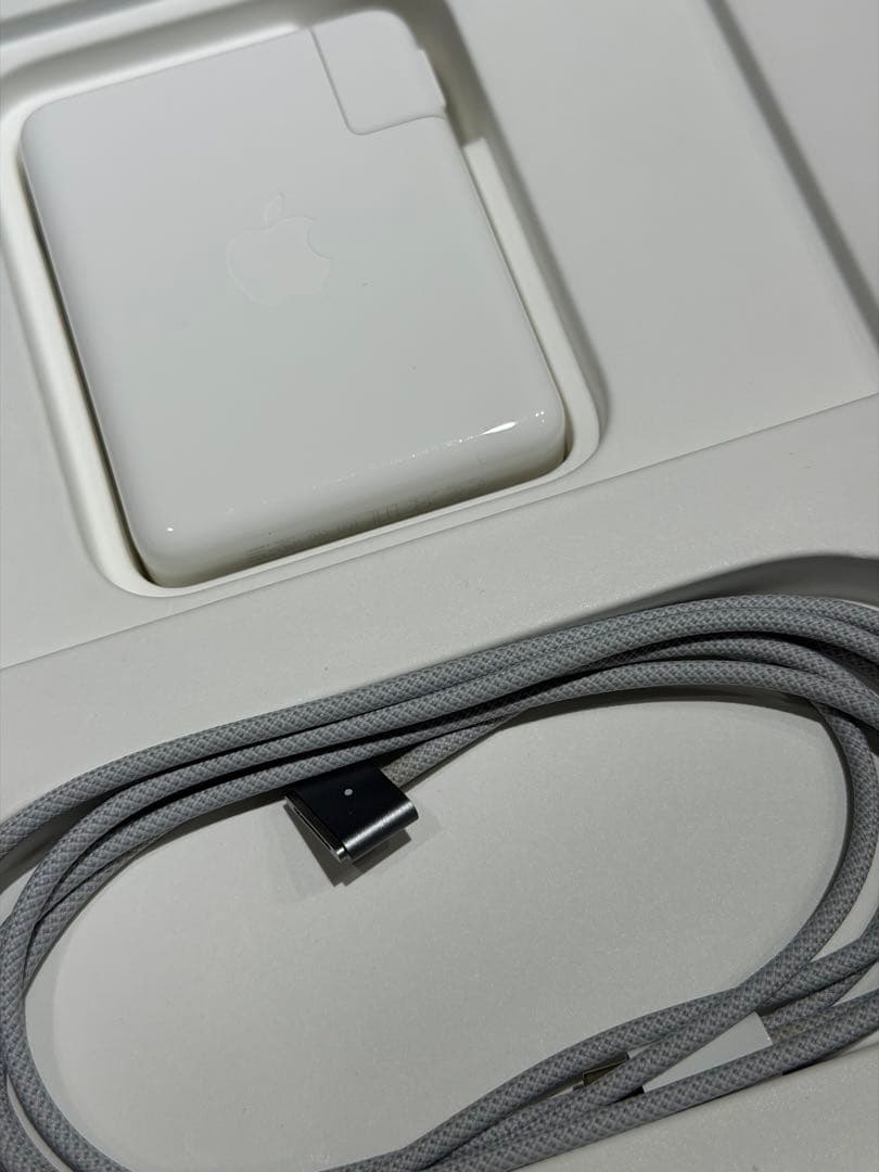 2023 MacBook Pro 16インチ M2 Pro 512GB