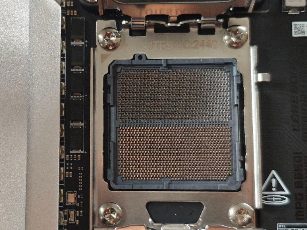 マザーボード MSI B650I Edge Wifi