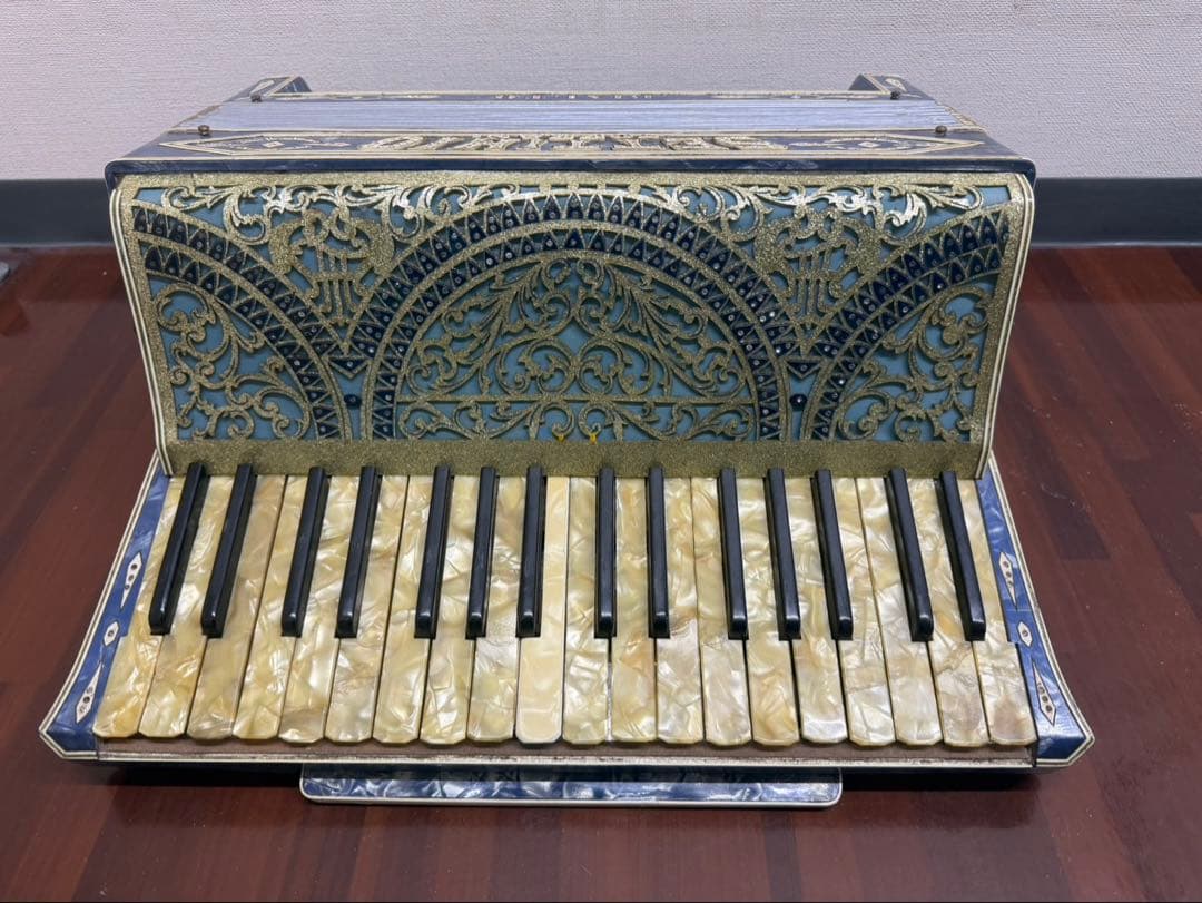 SETTIMIO SOPRANI アコーディオン