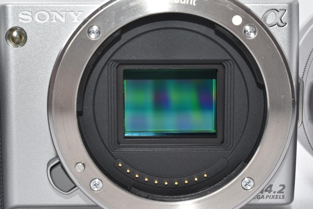 【元箱付き】SONY NEX-5 ミラーレスカメラ シルバー E 18-55mm