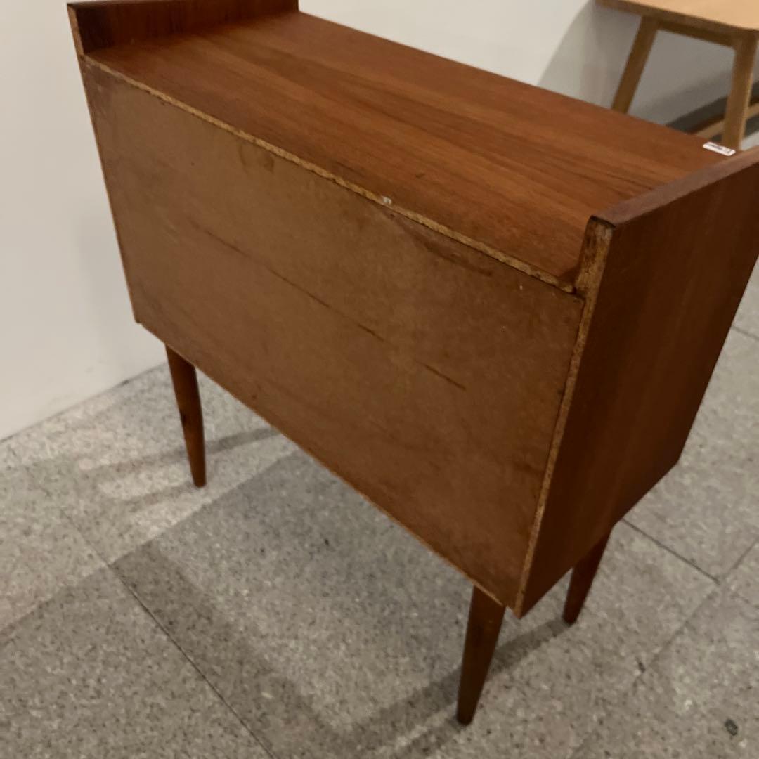 デンマーク製　ヴィンテージ3段チェスト