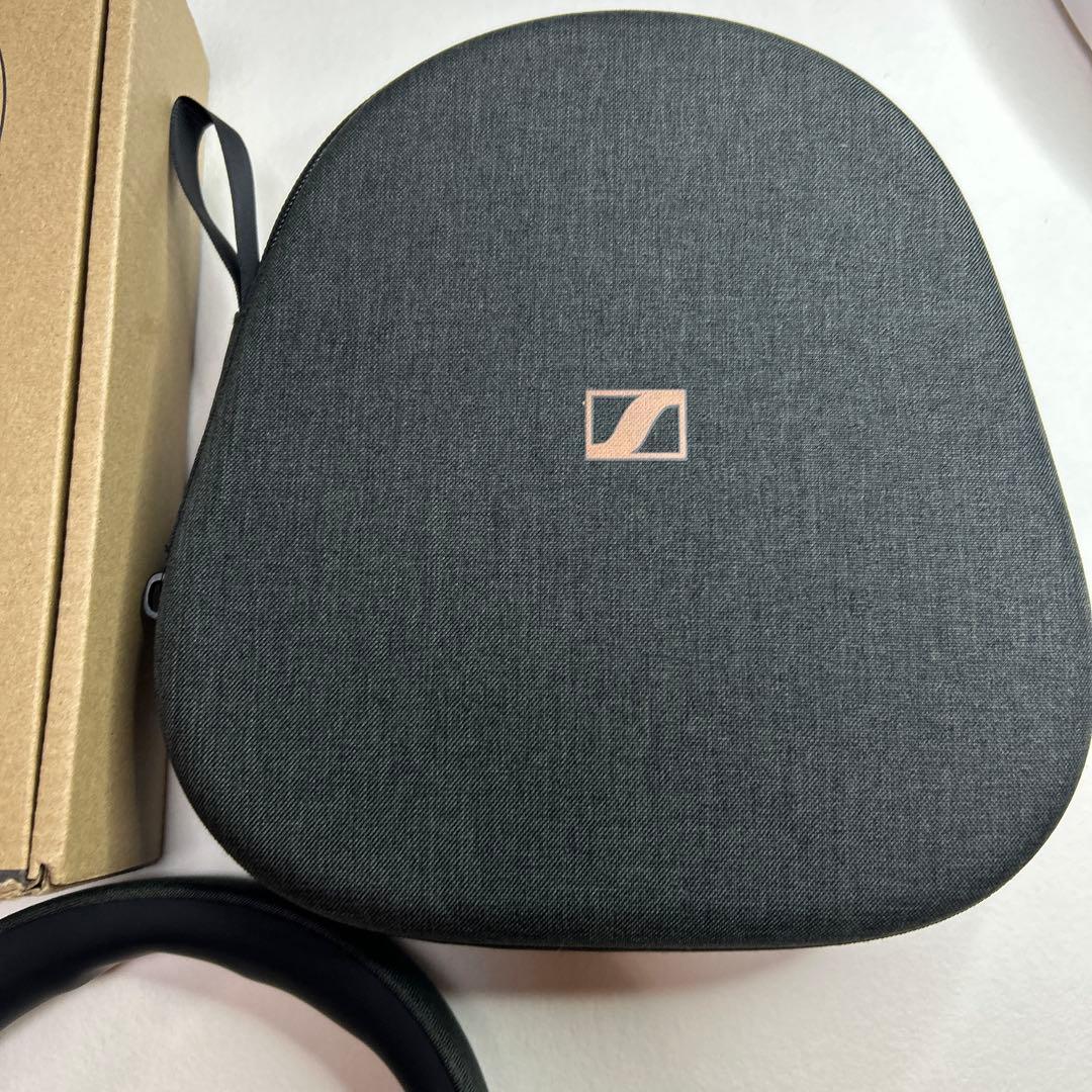 新品同様 Sennheiser MOMENTUM 4 Wireless