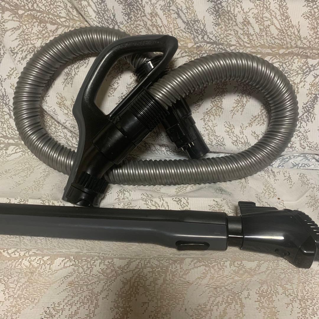 Engsk8■東芝掃除機 TOSHIBAトルネオ VC-JS4000 赤■