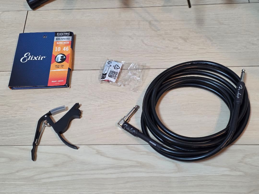 YAMAHA PACIFICA612VIIFM トランスルーセントブラック