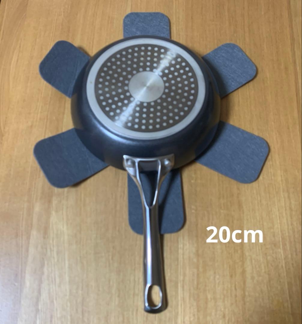 京セラ　セラミック　フライパン　26cmと20cmのセット