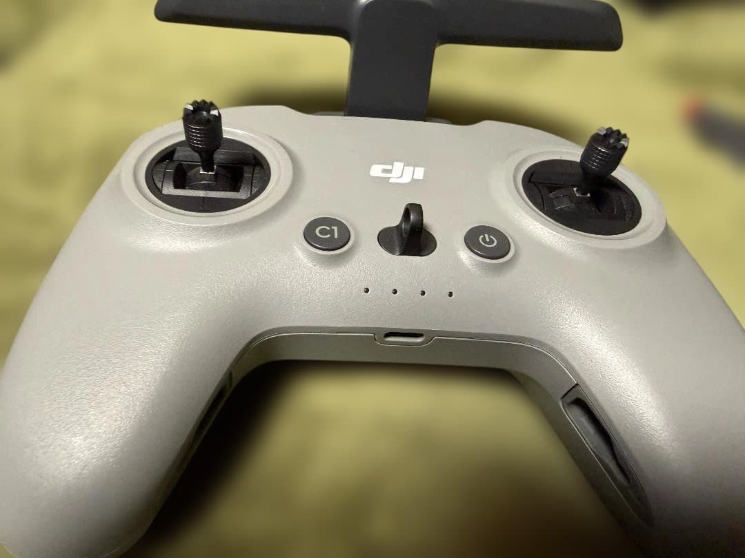 DJI FPV Combo & DJI Carry More バックパック