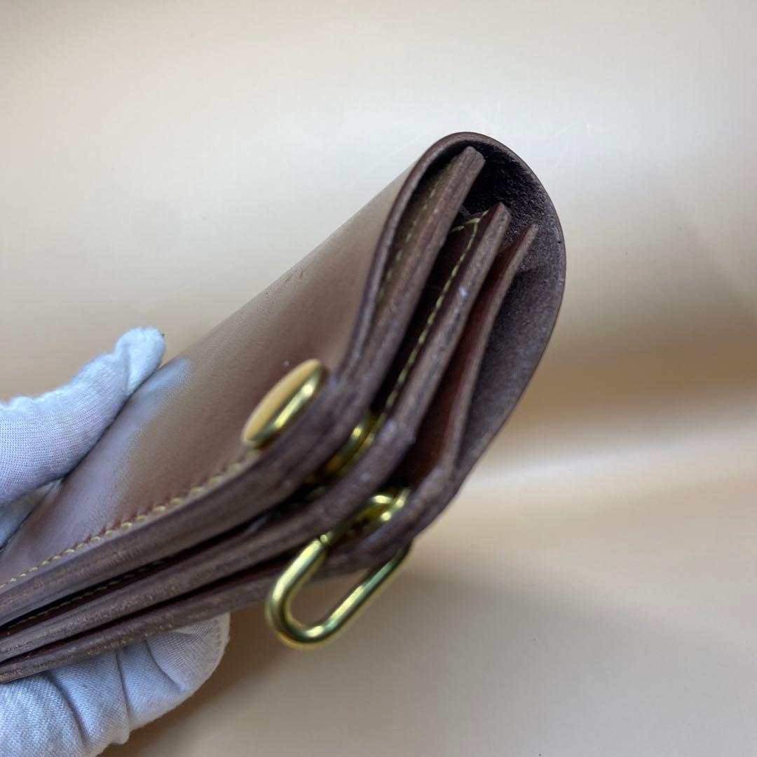 栃木レザー お札折らずに収納できる無骨なミドルトラッカーウォレット BTW