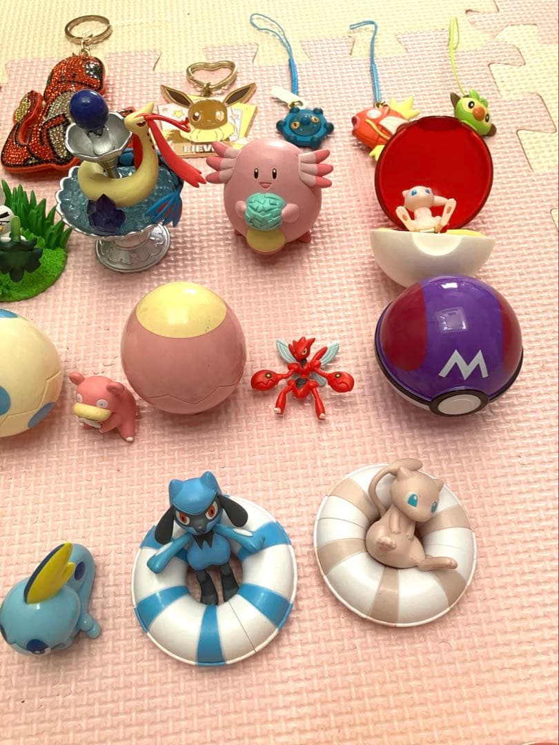 ポケモン　フィギュア　ガチャガチャ　多数