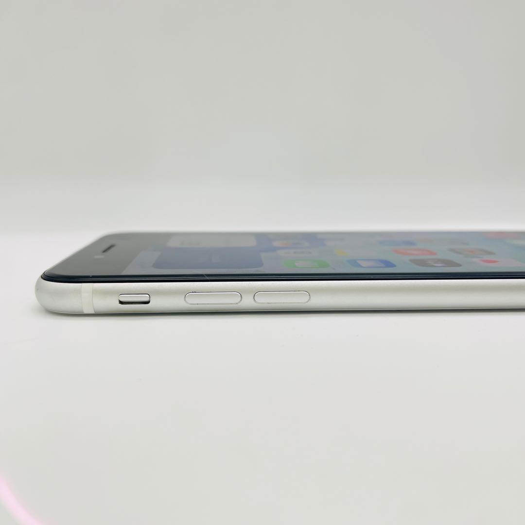 iPhone SE 2 64GB　ホワイト　SIMロック無し
