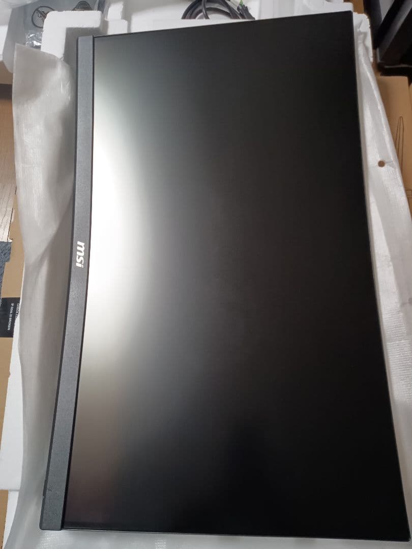 美品　MSI Optix G27C6P 27インチ 湾曲モニター