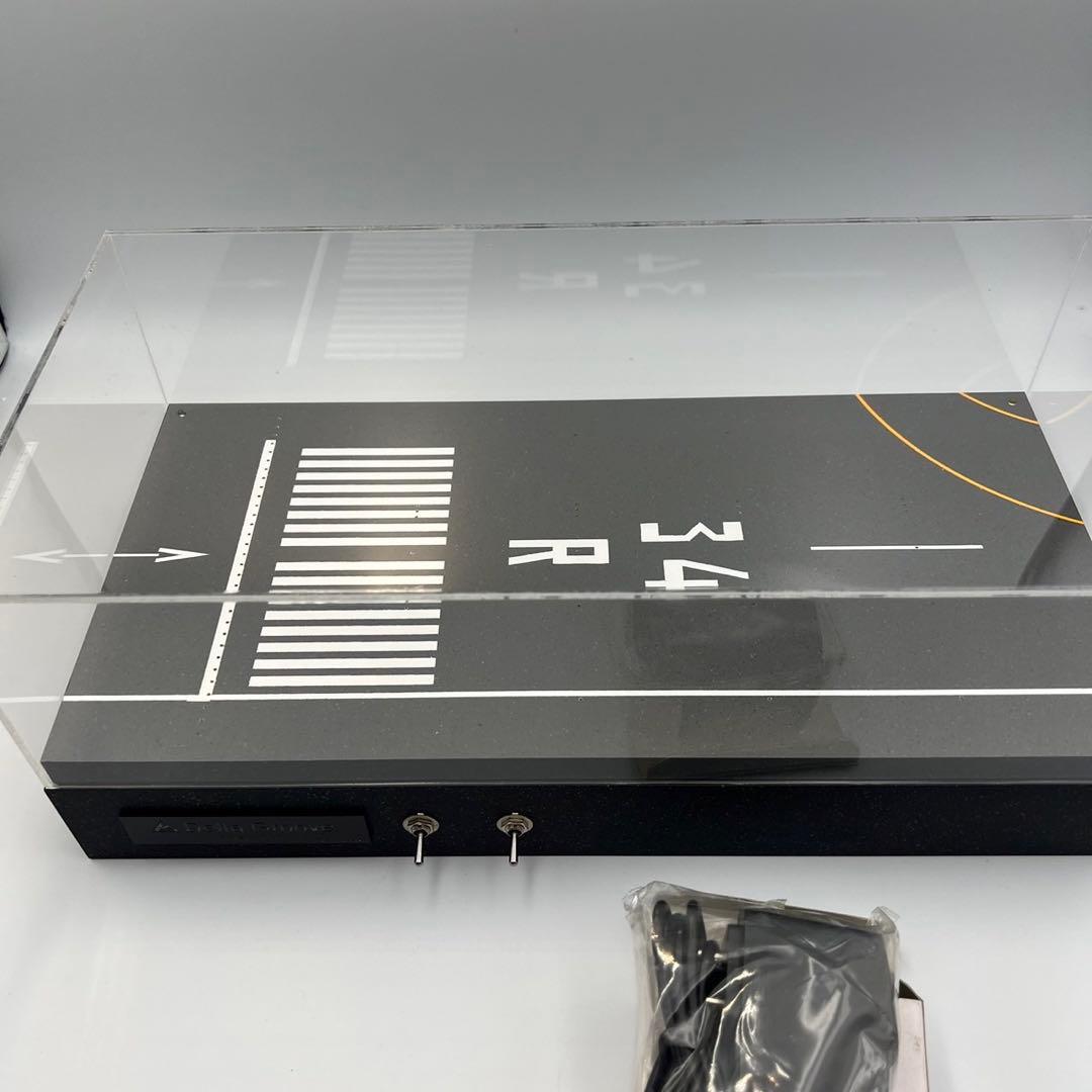 デルタグルーヴ　滑走路　ジオラマ　フィギュア　戦闘機　ミニカー