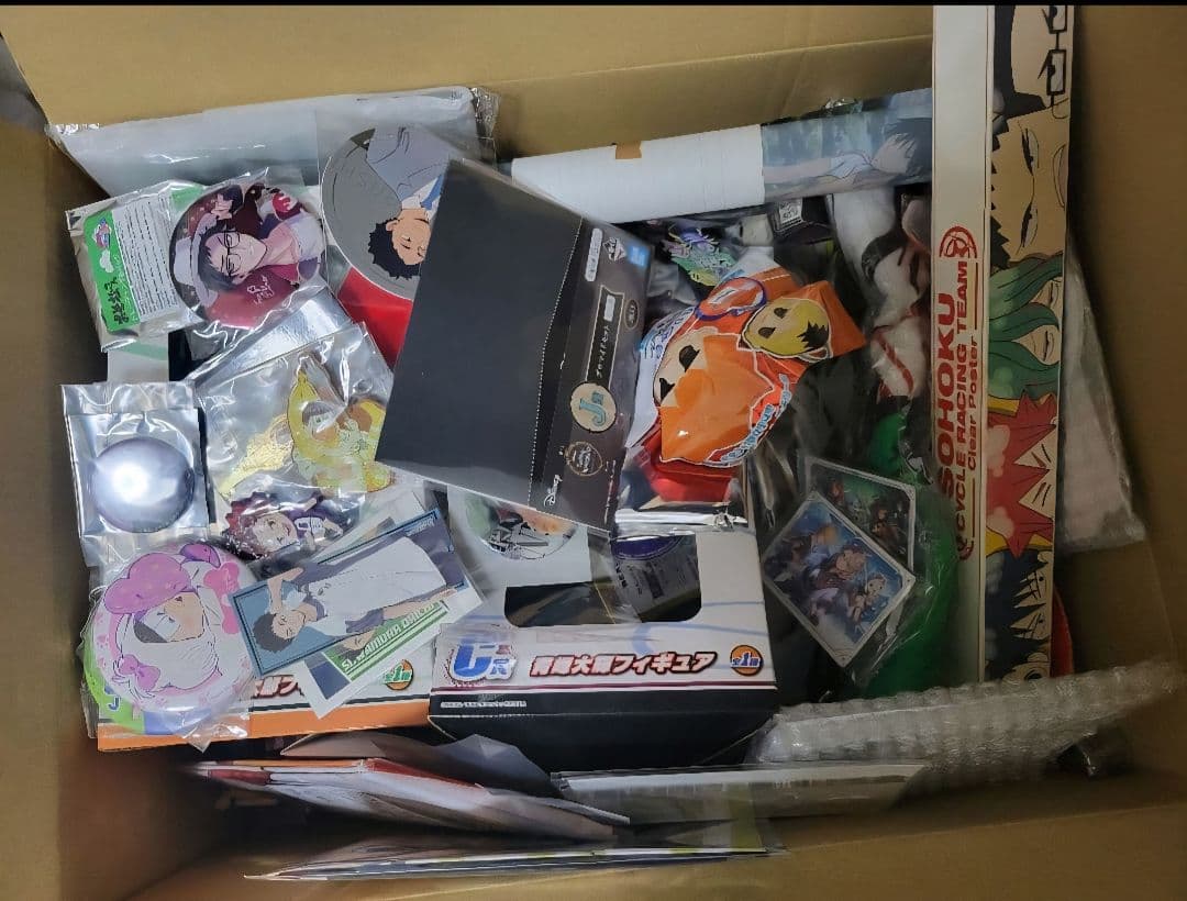 アニメグッズ　大量　まとめ売り　弱ペダ　黒バス　ツイステ　デュラララ　ハイキュー