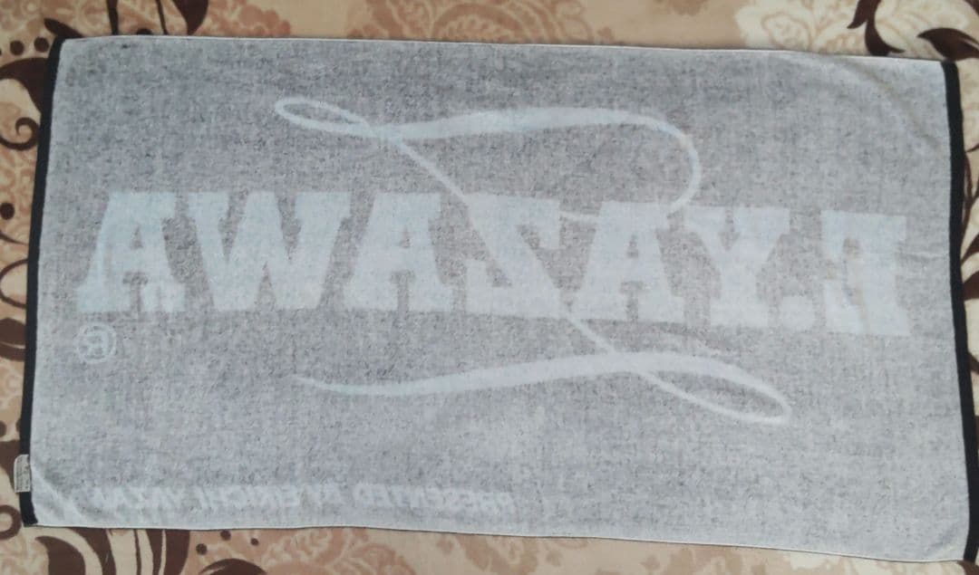 矢沢永吉 ロゴ スペシャルビーチタオル ブラック 黒地×青文字　レア