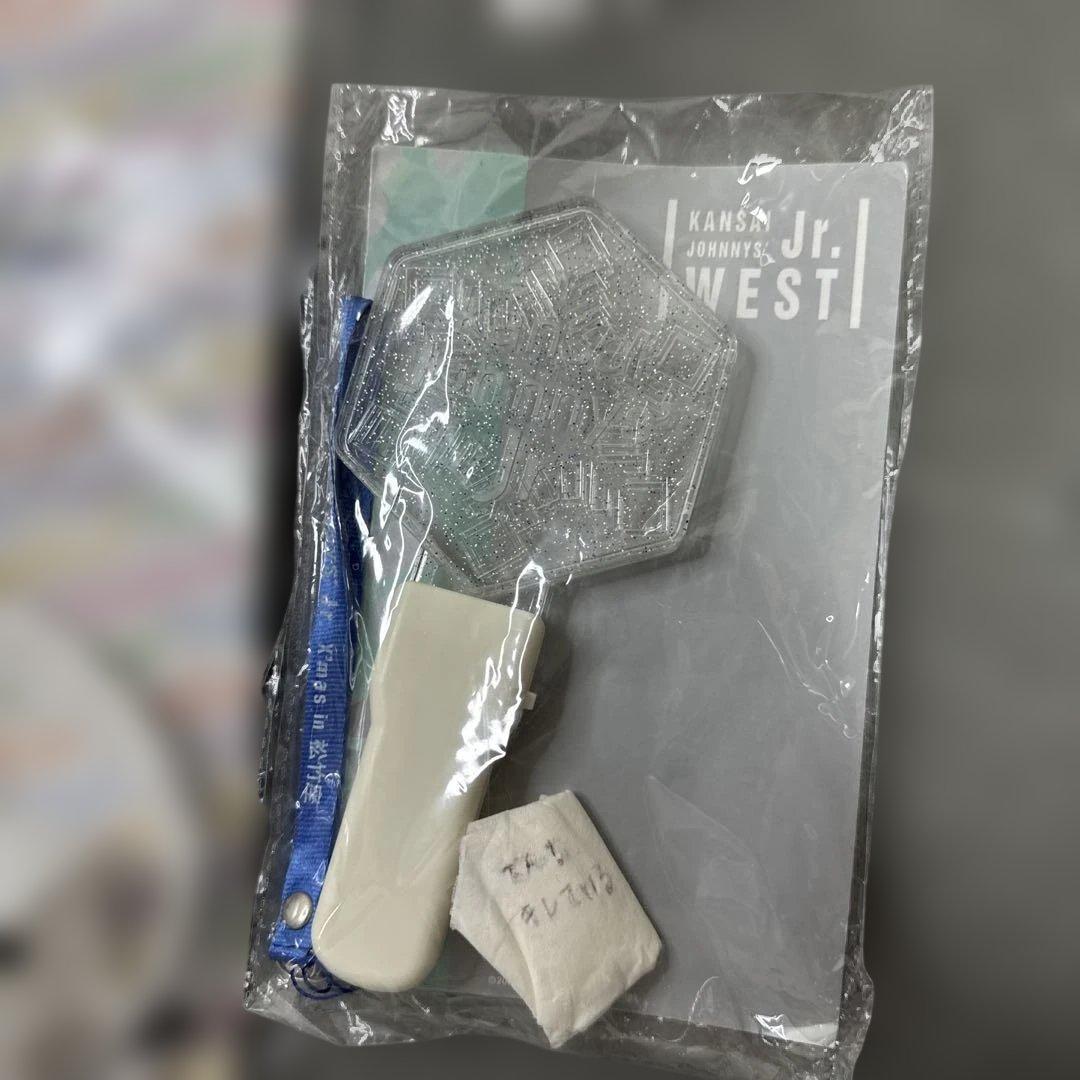 WEST ペンライト　ジャニーズ　グッズ