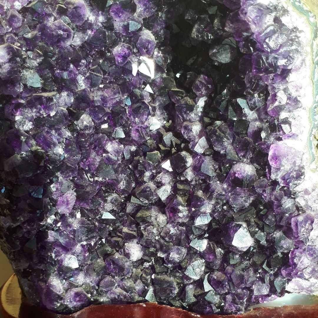 アメジスト　クラスター　台座付き　紫水晶　パワーストーン　約2.6kg