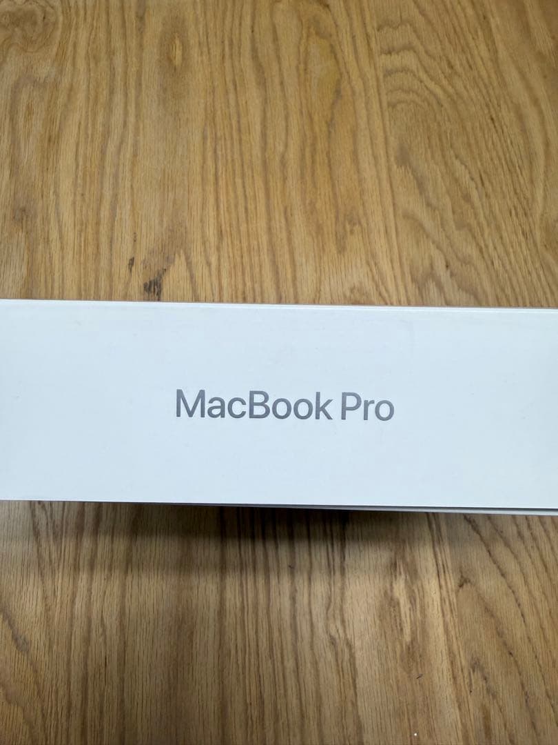 MacBook Pro 13インチ A2289シルバー