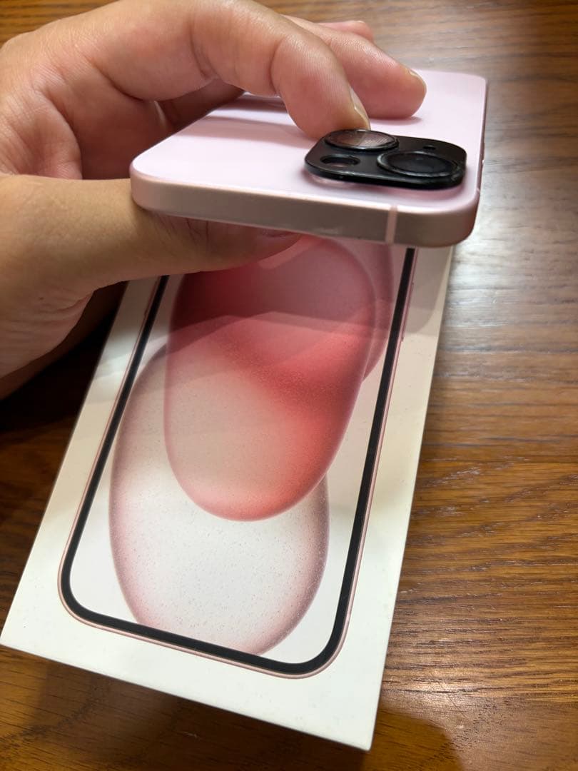Apple iPhone 15 ピンク 本体　256GB