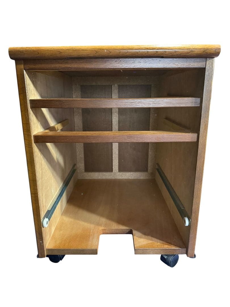 KZ058 カリモク　3段デスクワゴン　鍵付き　キャスター5輪