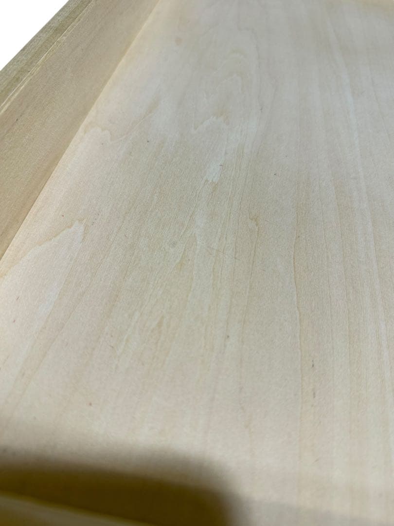 KZ058 カリモク　3段デスクワゴン　鍵付き　キャスター5輪