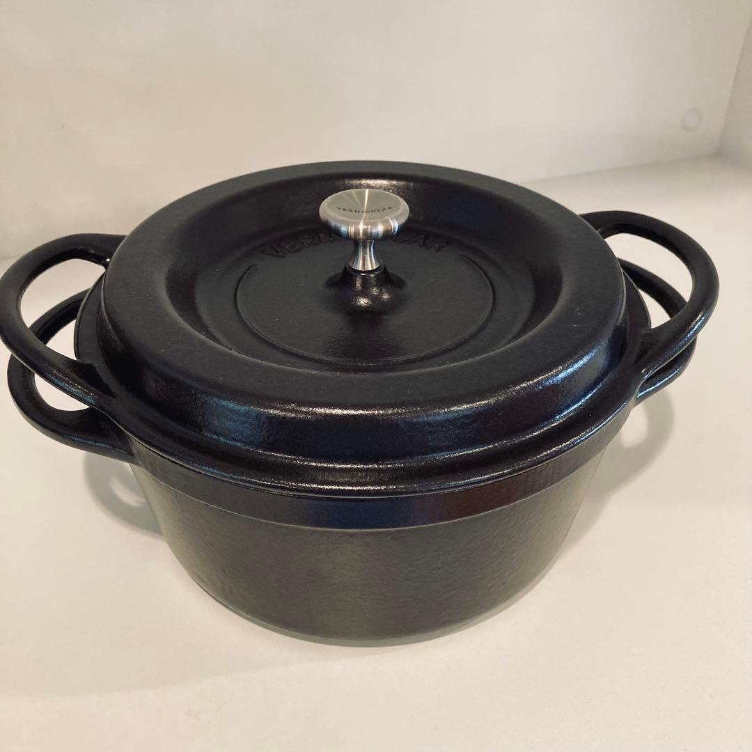 VERNACULAR バーミキュラ ホーロー鍋18cm レシピブック付き