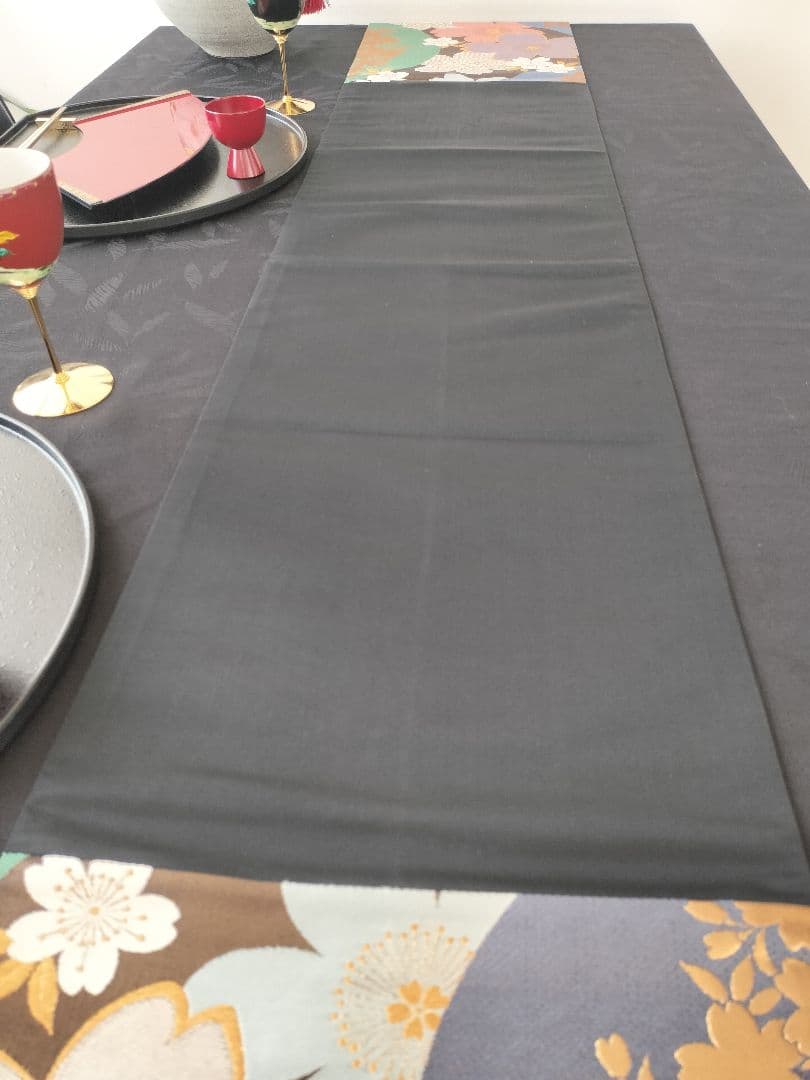 A970★逸品‼️豪華刺繍‼️お祝い‼️テーブルランナー2m19cm