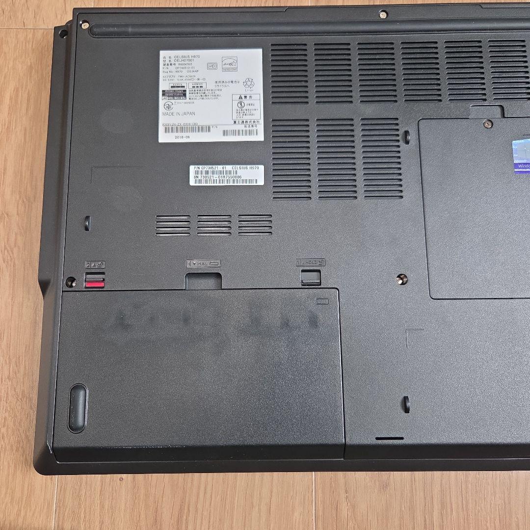 Fujitsu CELSIUS 17インチ H970 i5 mem 16GB