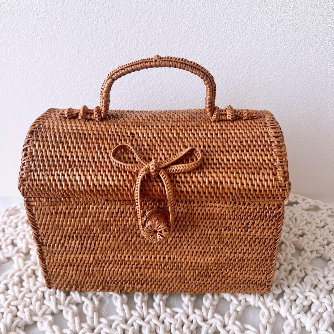 アタ　リボン付き　持ち手付き　ボックス　救急箱　洋裁箱　アタボックス　バリ島雑貨