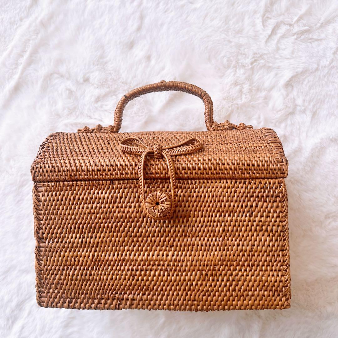 アタ　リボン付き　持ち手付き　ボックス　救急箱　洋裁箱　アタボックス　バリ島雑貨