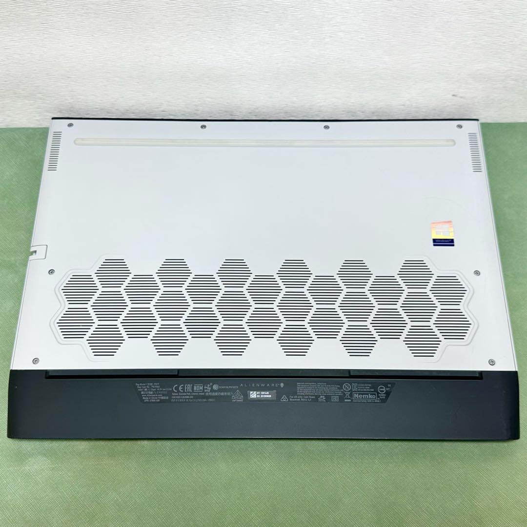 Alienware m15 R3 ゲーミングノートPC