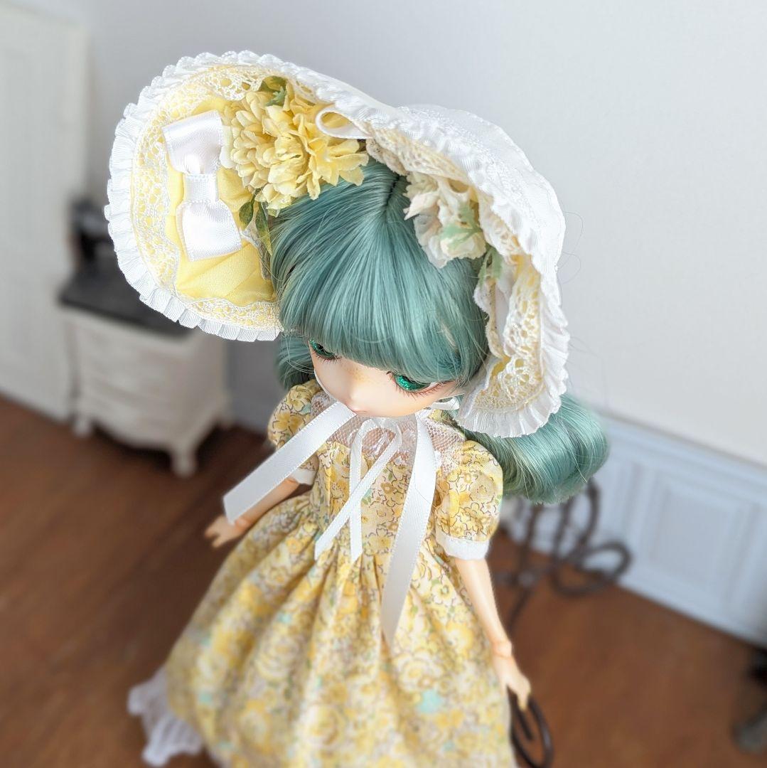 1560【ハルモニアブルーム 】黄色のフリルワンピース ＆ ハーフボンネット